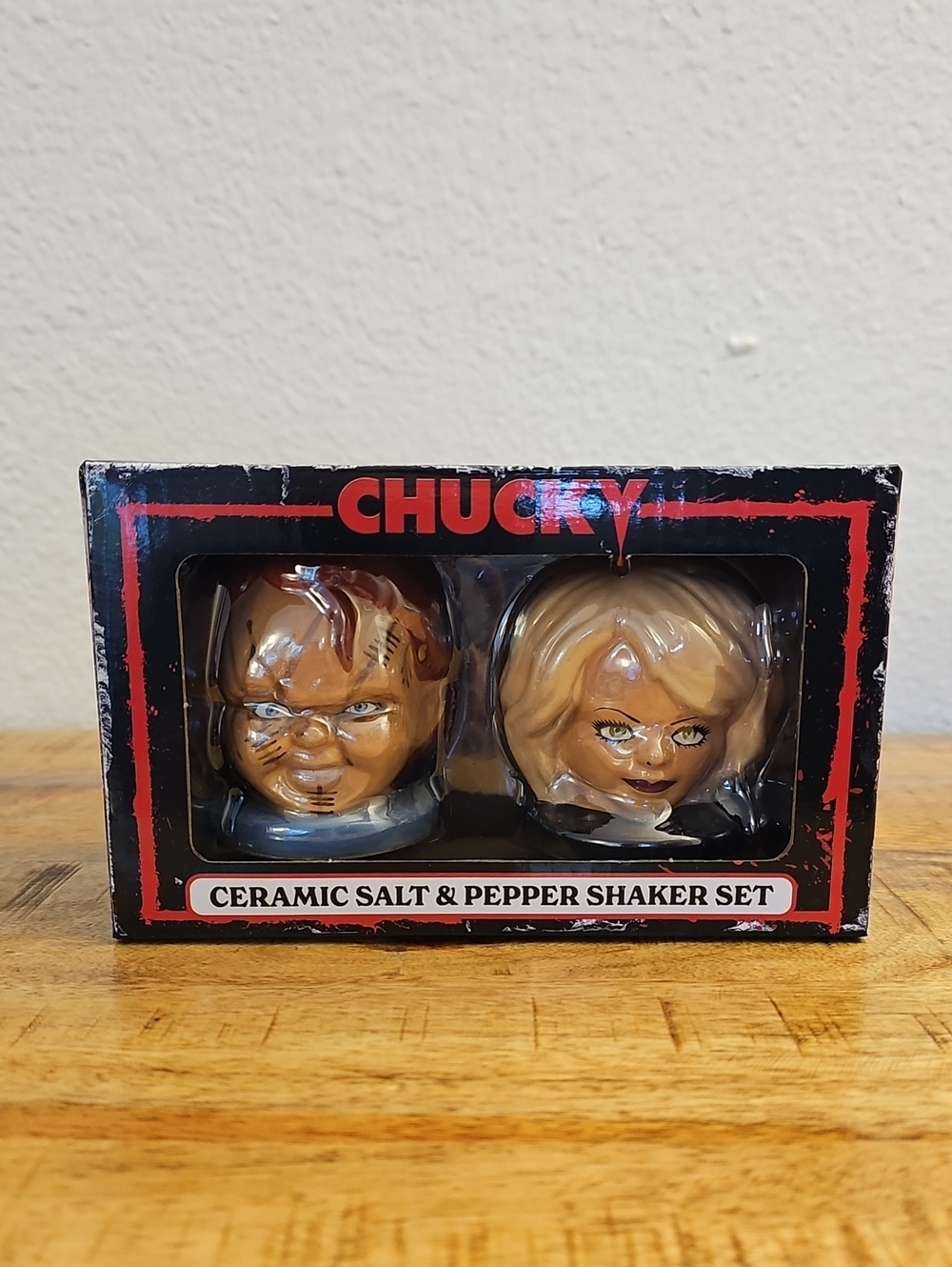 NWT Child's Play Chucky & Tiffany Ceramic Salt & Pepper Shaker Set Horror - NEW
